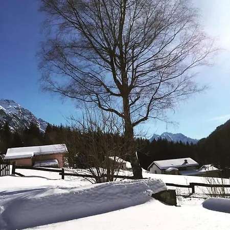 Chalet Chalet Maria With Mountain View - Netflix Mesocco